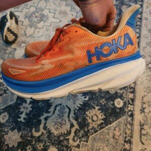 Men's size 11 hoka